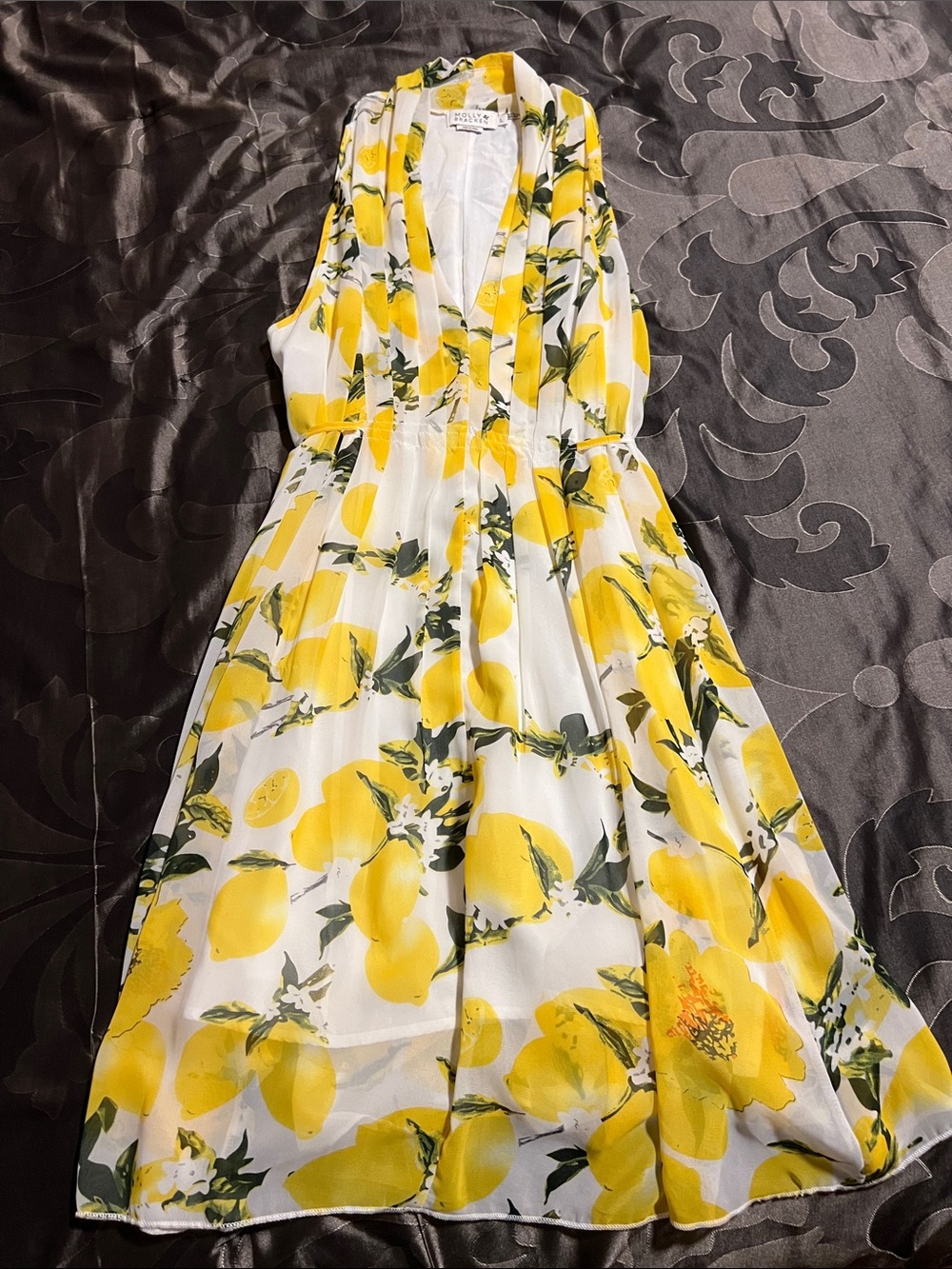 Molly Bracken White & Yellow Lemon & Floral Print Sleeveless Dress Pleated LG